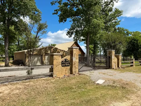 20707 Youpon Court Thornton TX 76687