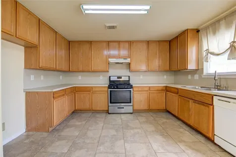 6422 Mildenhall Court Houston TX 77084