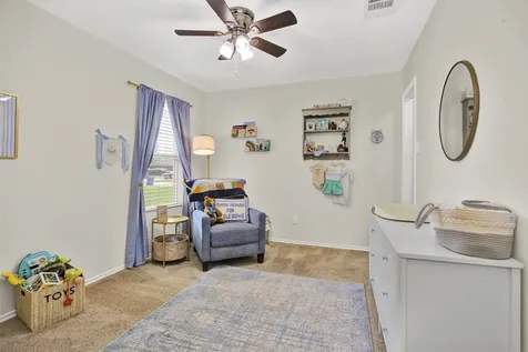 704 Heritage Drive Navasota TX 77868