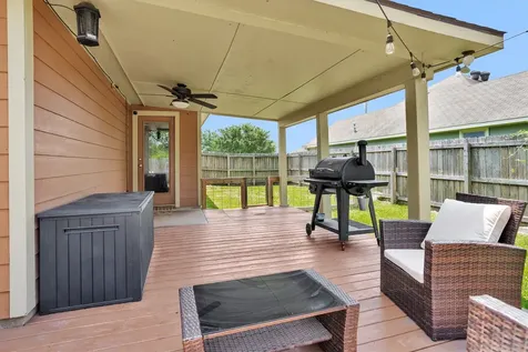 704 Heritage Drive Navasota TX 77868