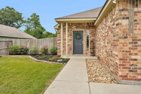 704 Heritage Drive Navasota TX 77868