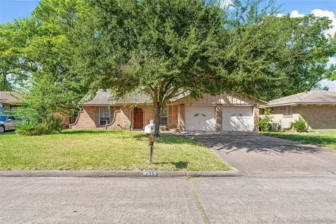 9319 Jaywood Drive Houston TX 77040