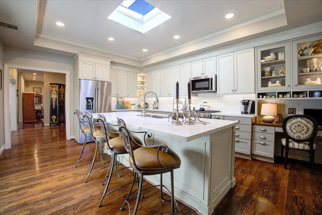 4053 Breakwood Drive Houston TX 77025