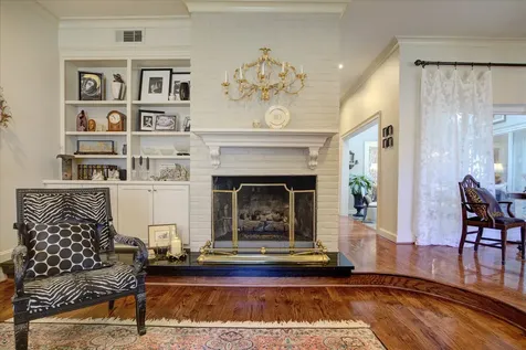 4053 Breakwood Drive Houston TX 77025