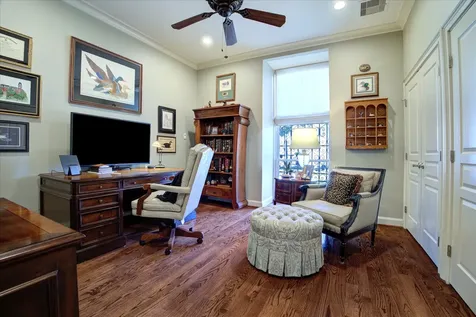 4053 Breakwood Drive Houston TX 77025