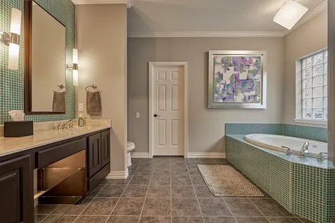 11127 Hunters Landing Montgomery TX 77356