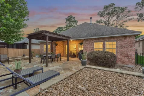 11127 Hunters Landing Montgomery TX 77356