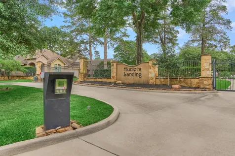 11127 Hunters Landing Montgomery TX 77356