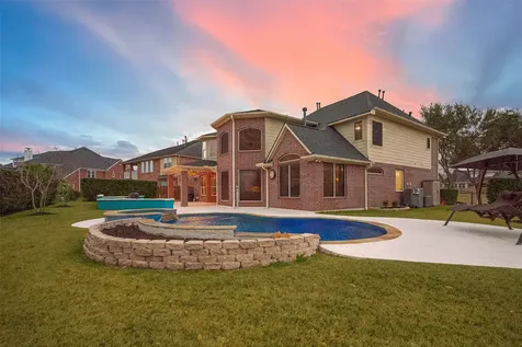 103 Water Bluff Lane Richmond TX 77406