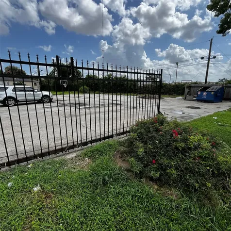 1728 Little York Road Houston TX 77093