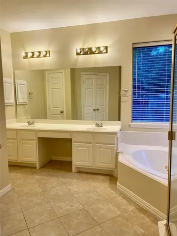 2915 Sycamore Tree Court Kingwood TX 77345