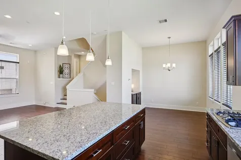209 Burr Street C Houston TX 77011