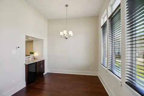 209 Burr Street C Houston TX 77011