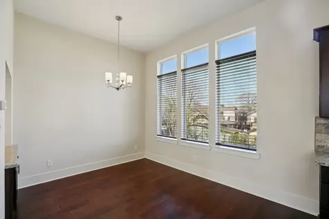 209 Burr Street C Houston TX 77011