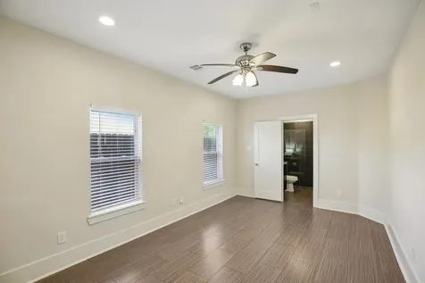 209 Burr Street C Houston TX 77011