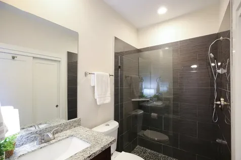 209 Burr Street C Houston TX 77011