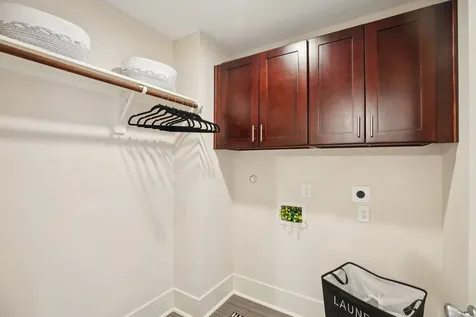 209 Burr Street C Houston TX 77011
