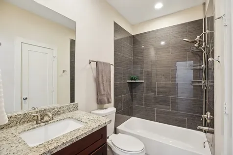 209 Burr Street C Houston TX 77011