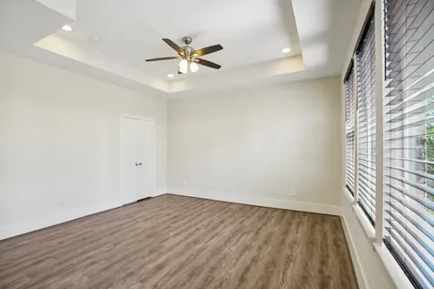 209 Burr Street C Houston TX 77011
