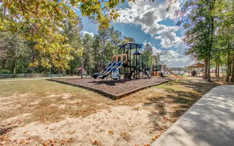 505 Road 6617 Dayton TX 77535