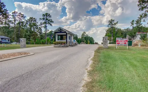 505 Road 6617 Dayton TX 77535