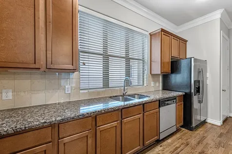 3414 Center Street Houston TX 77007