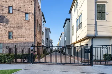 3414 Center Street Houston TX 77007