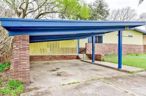 4600 Lakeshore Drive Port Arthur TX 77642