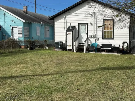 4009 Avenue L Galveston TX 77550