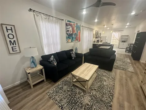 4009 Avenue L Galveston TX 77550