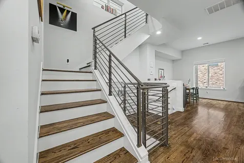 2110 Crocker Street Houston TX 77006