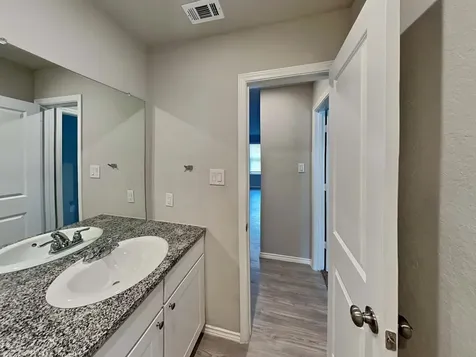 10618 Varmus Dr Drive San Antonio TX 78109