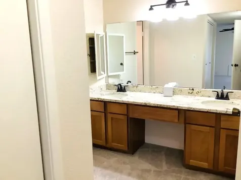 6201 Beverlyhill Street 8 Houston TX 77057