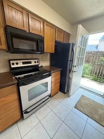 6201 Beverlyhill Street 8 Houston TX 77057