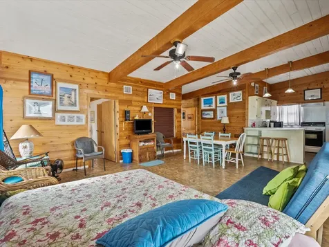 510 Beach Drive Surfside Beach TX 77541