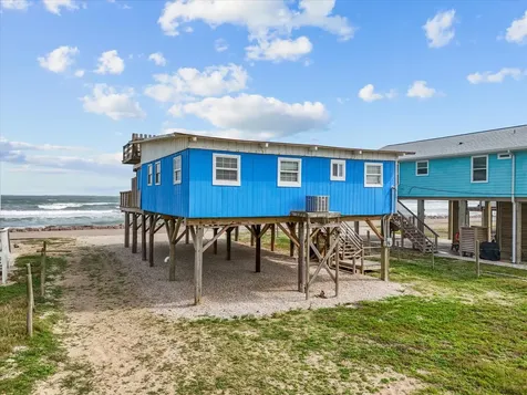 510 Beach Drive Surfside Beach TX 77541