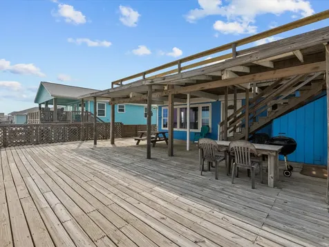 510 Beach Drive Surfside Beach TX 77541