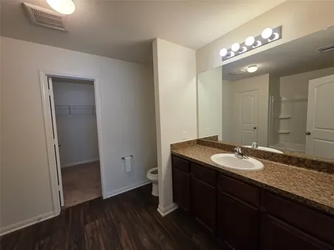723 Crystal Lakes Drive Brookshire TX 77423
