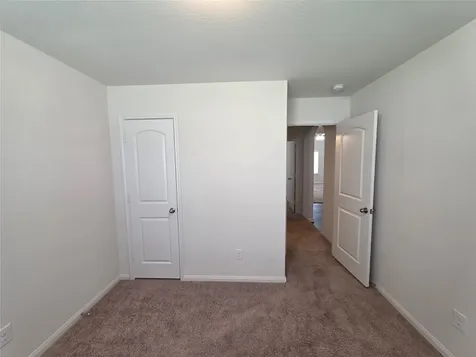 723 Crystal Lakes Drive Brookshire TX 77423