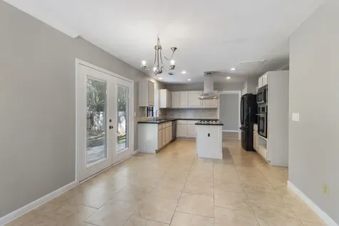 183 S Rushwing Circle The Woodlands TX 77381