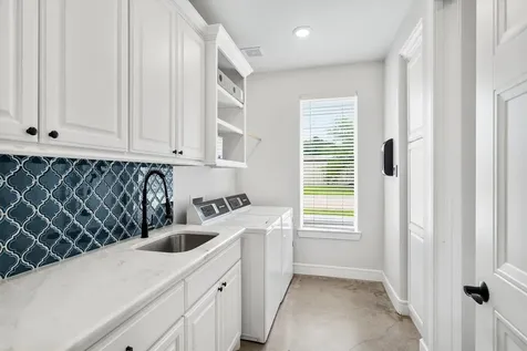 225 Vz County Road 2103 Canton TX 75103