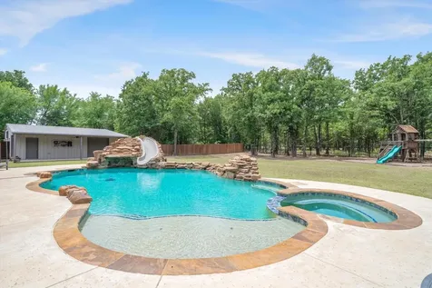225 Vz County Road 2103 Canton TX 75103