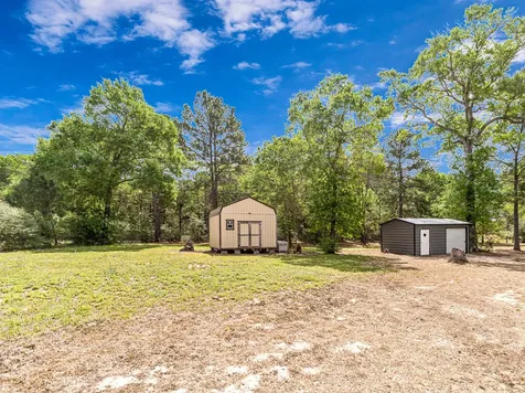 1047 Jim Bob Lane New Ulm TX 78950