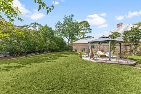 6010 Coral Ridge Road Houston TX 77069