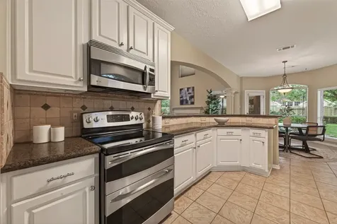6506 E Bending Oaks Lane Pearland TX 77584