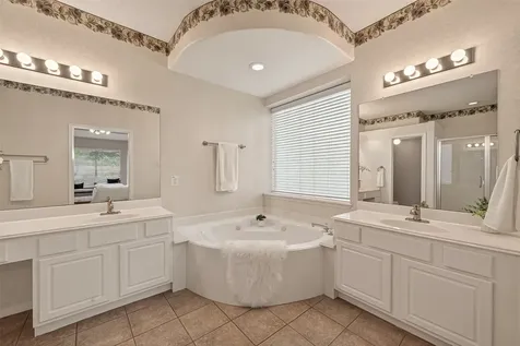 6506 E Bending Oaks Lane Pearland TX 77584