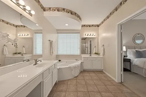 6506 E Bending Oaks Lane Pearland TX 77584