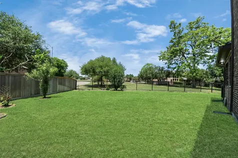 4410 Lodge Vine Court Sugar Land TX 77479