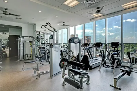 2727 Kirby Drive 12c Houston TX 77098