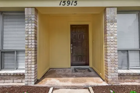 15915 Dunmoor Drive Houston TX 77059